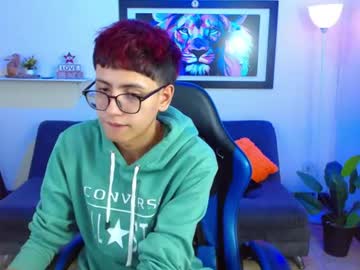 alexcum_18