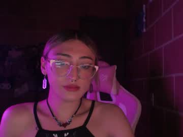 andrea_camila