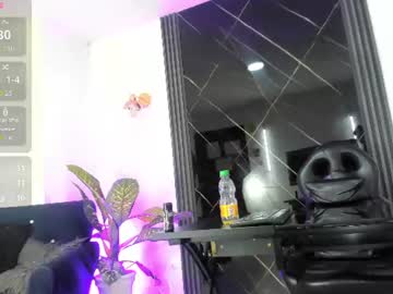 caro_redd
