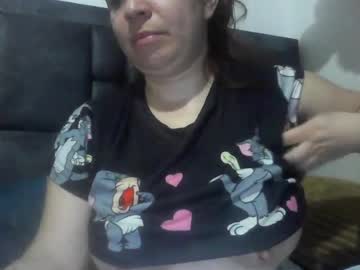 isabellaa_hills_