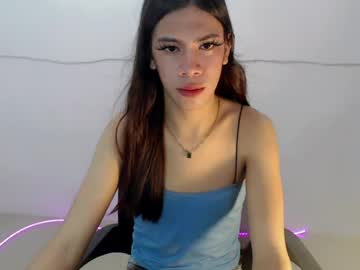 kitty_holly