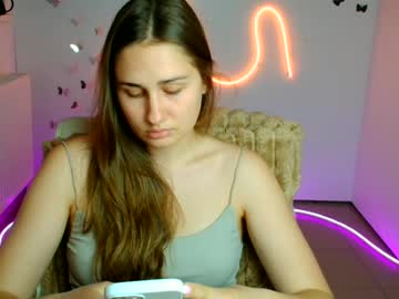 lora_kisses