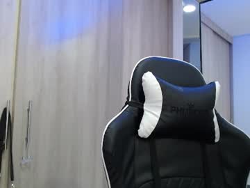 nick_hot2