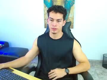 ryan_cum18