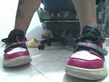srfindomfeet_