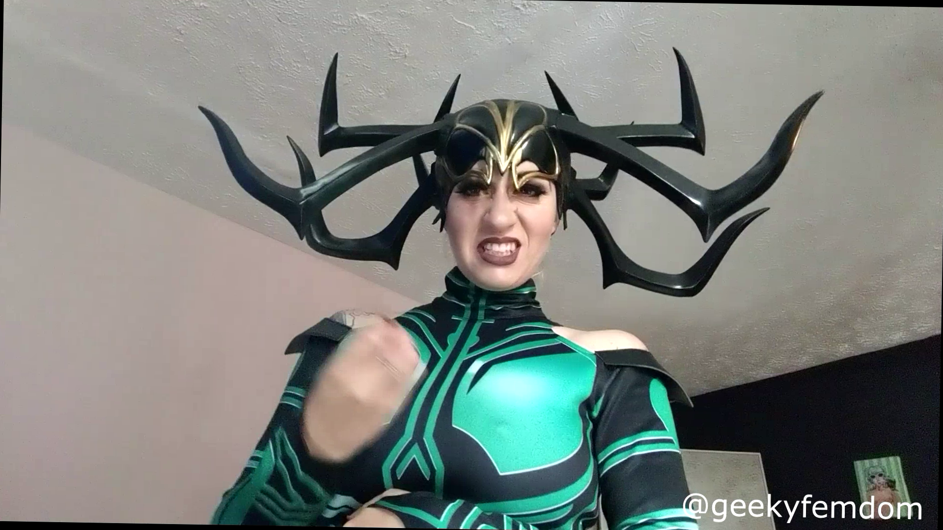 Hela Domination cosplay — 42