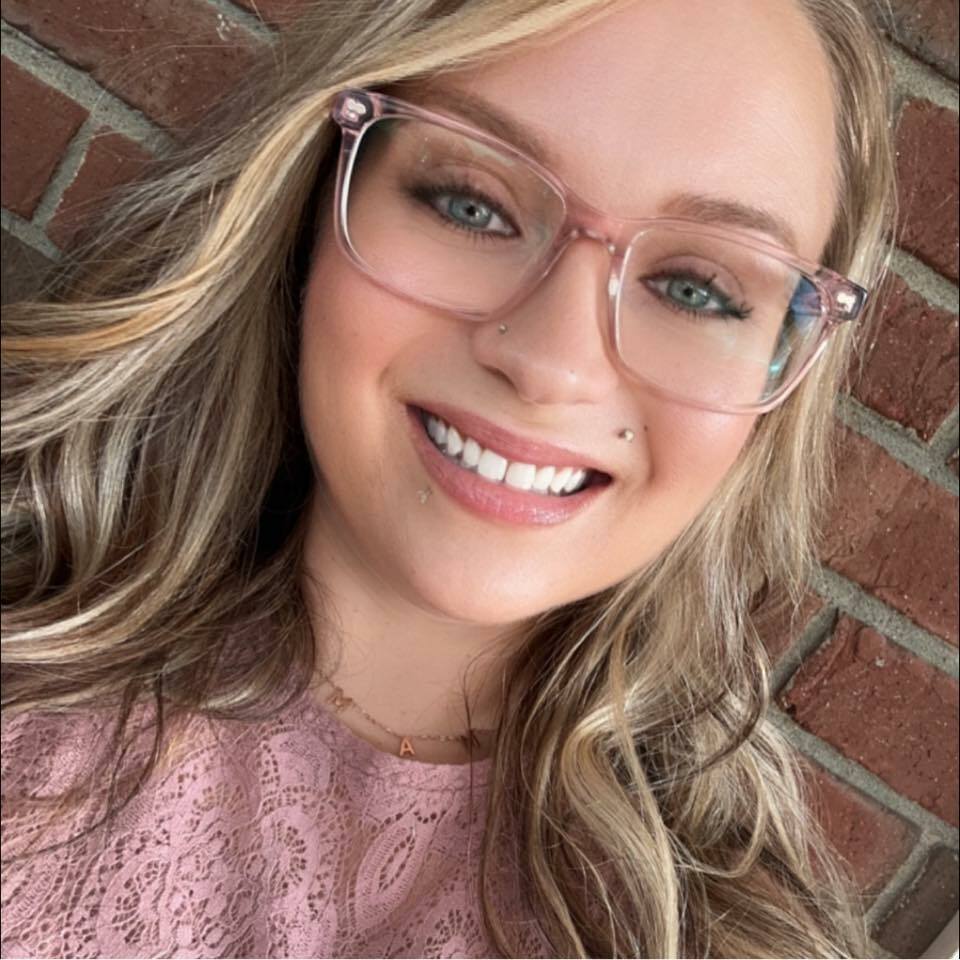 Reanna and Holly eat each other's pussy for GGW — 5