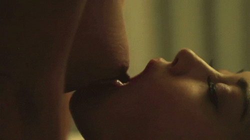 lesbian gifs — 22