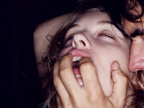 bring back fingers in mouths — 7